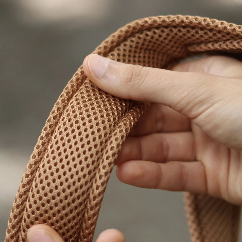 Antyucieczkowe szelki dla charta i psów o głębokiej klatce piersiowej w kształcie litery Y, anatomiczne, Comfort Mesh, z dodatkowym zabezpieczeniem przed wyswobodzeniem się, podszycie z siatki dystansowej, kolor Toffi